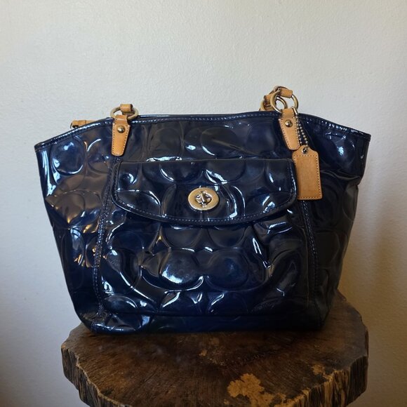 Coach Leah Embossed Patent Leather Tote Bag Navy Blue Tan Trim Turnlock Shoulder - Picture 8 of 16